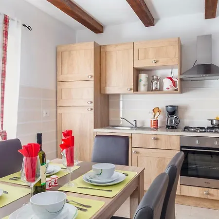 Kuca Maja Casa de Férias Štokovci